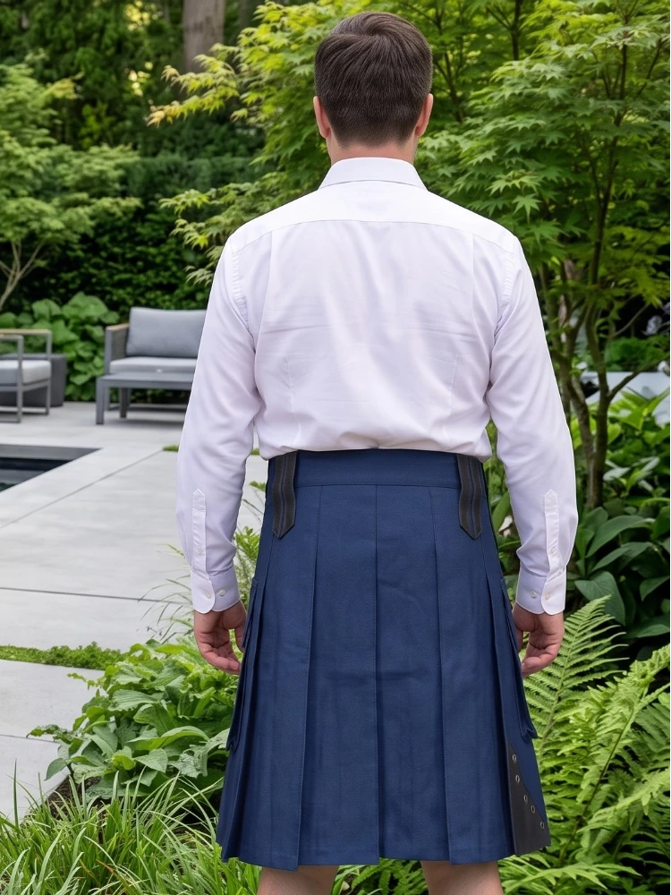Maßgeschneiderter dunkelblauer nützlicher Kilt