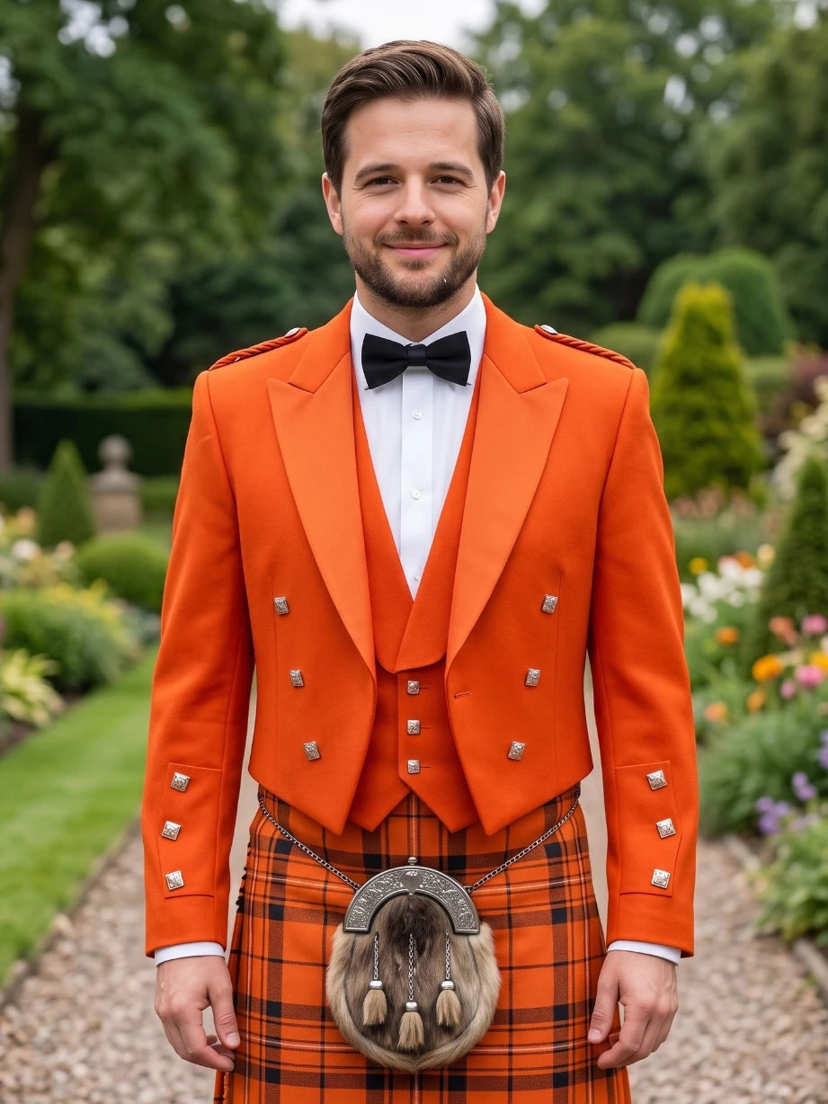 Orange Prince Charlie Kilt Jacke mit Satinrevers & Silbernen Quadratischen Knöpfen