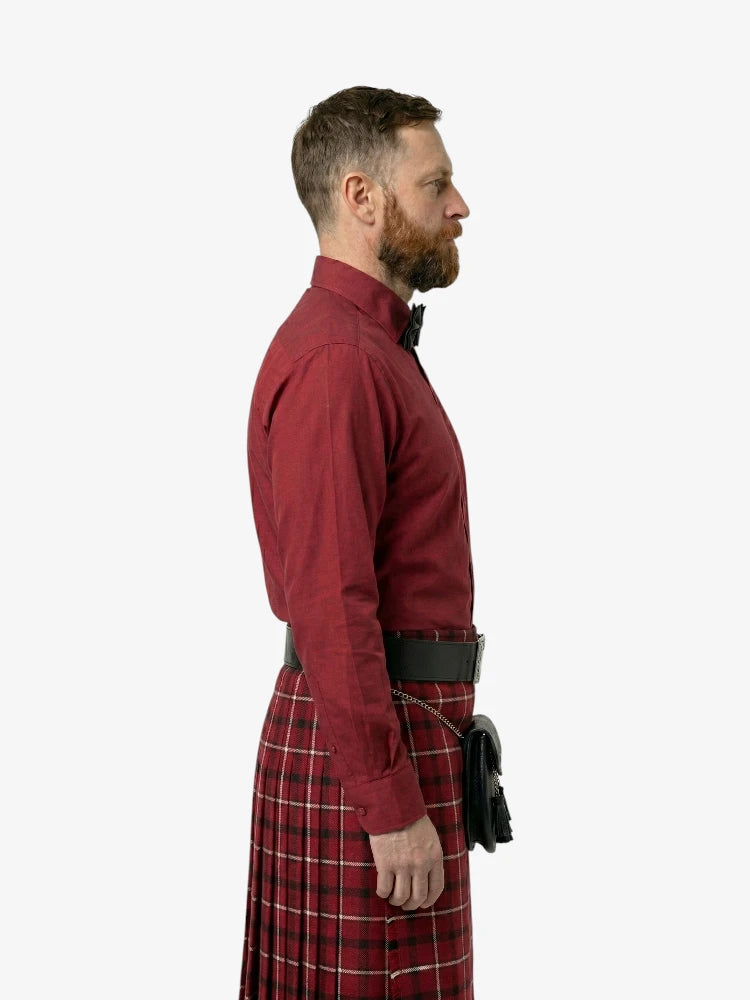 Maßgeschneidertes rotes Dresshemd