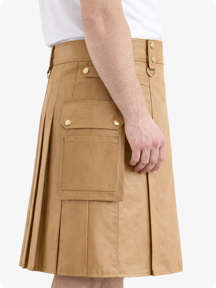 Tanfarbener Echtleder Utility Kilt mit Cargotaschen und D-Ringen