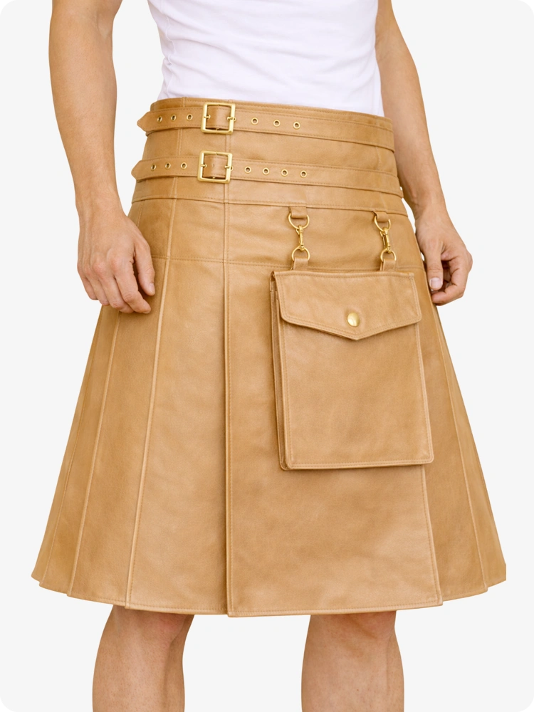 Hellbrauner Leder-Utility-Kilt mit Fronttasche und verstellbaren Schnallenriemen